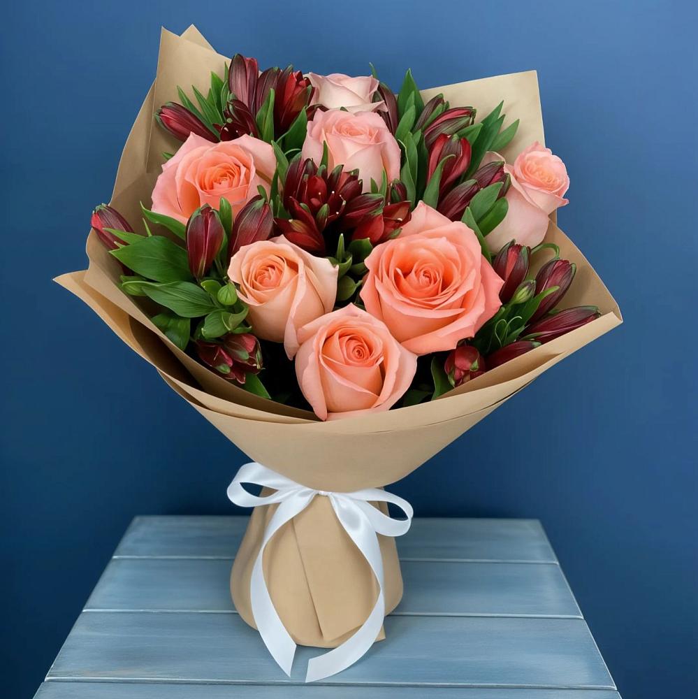 Букет цветов из: Розы и Альстромерии в Красногвардейский