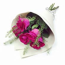 Букет цветов из:  Розы в Красногвардейский