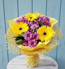 Букет цветов из:  Хризантемы и Герберы #REPLACE_PRED# Красногвардейский