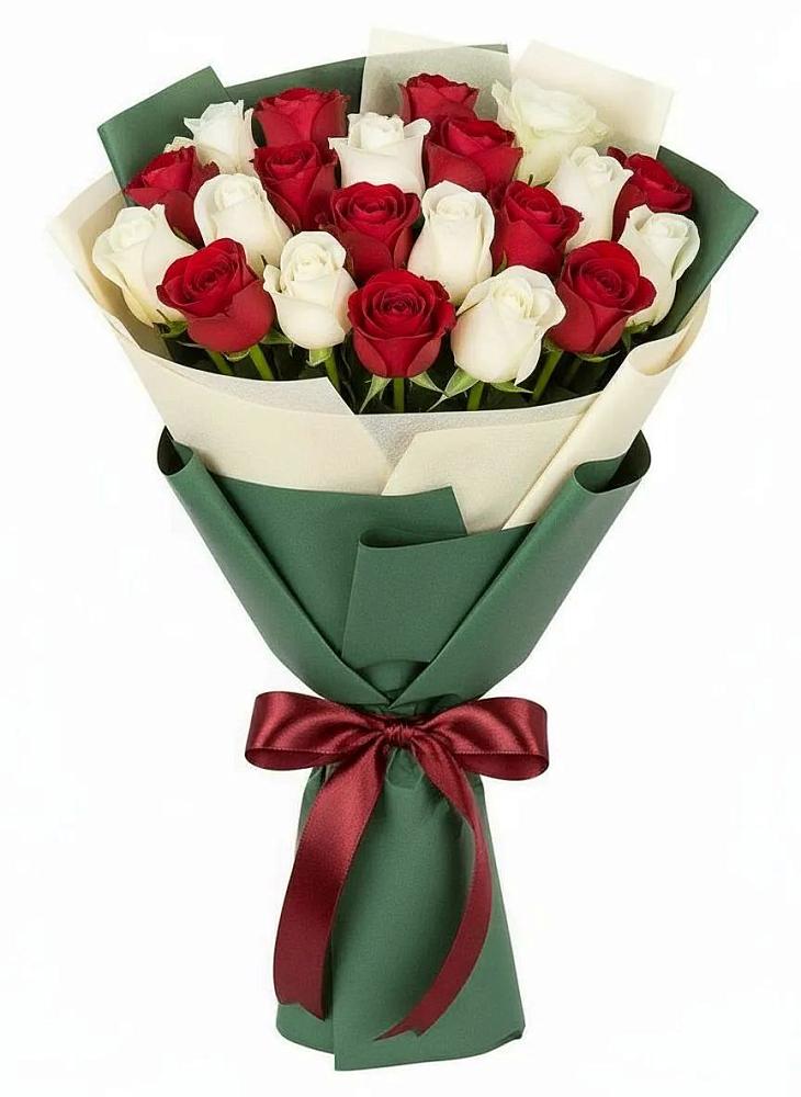 Букет Микс из красных и белых роз в Красногвардейский