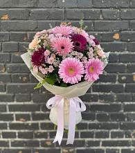Букет цветов из:  Герберы и Хризантемы в Красногвардейский