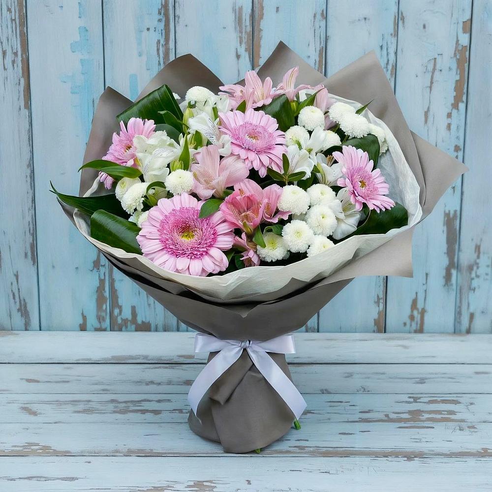 Букет цветов из: Герберы, Альстромерии и Хризантемы в Красногвардейский