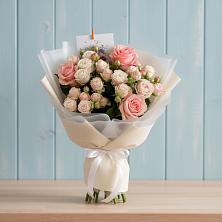 Букет цветов из:  Розы в Красногвардейский